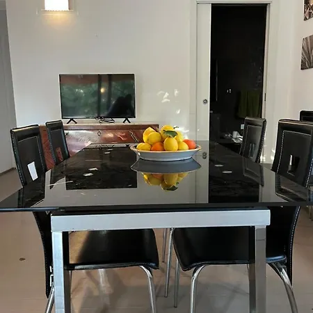 Holiday home Casetta Bianca